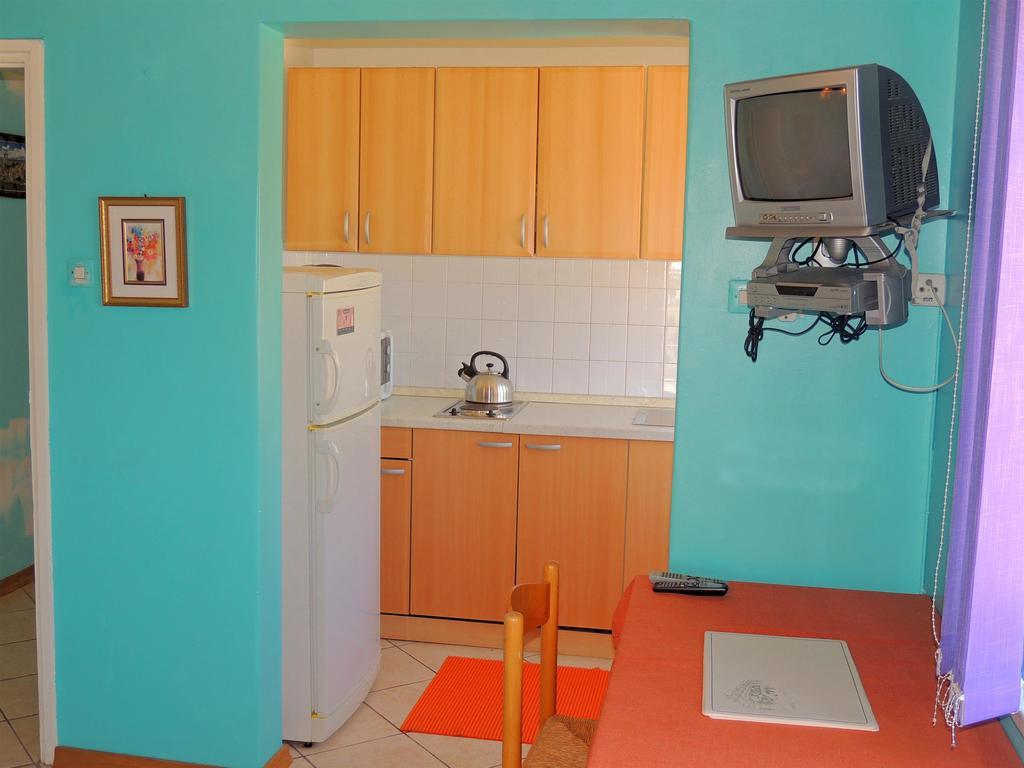 Apartments Zlatko Krk Town Esterno foto